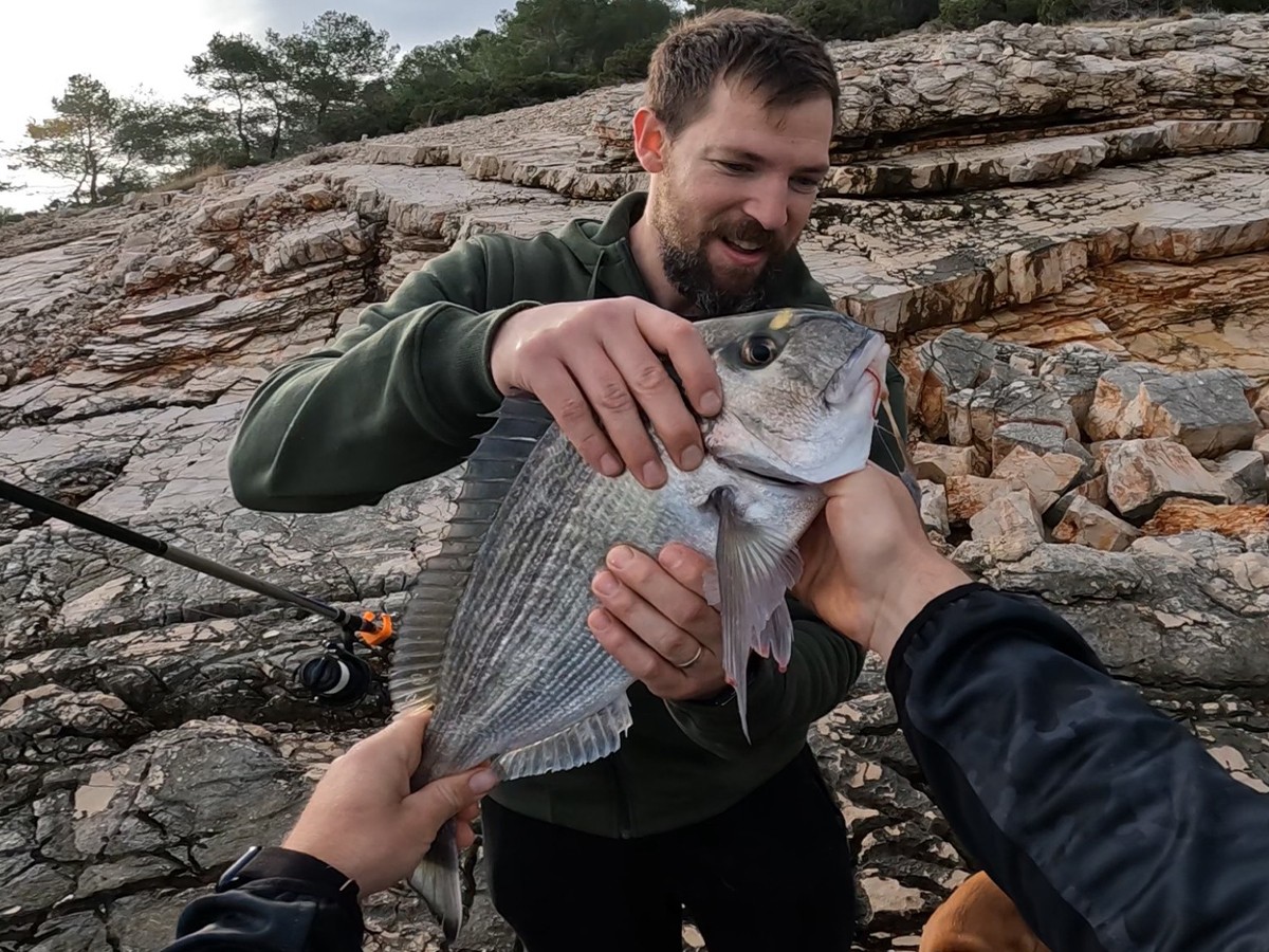 NA KOMARČE PO KIŠI – DARIO BABIĆ – 00